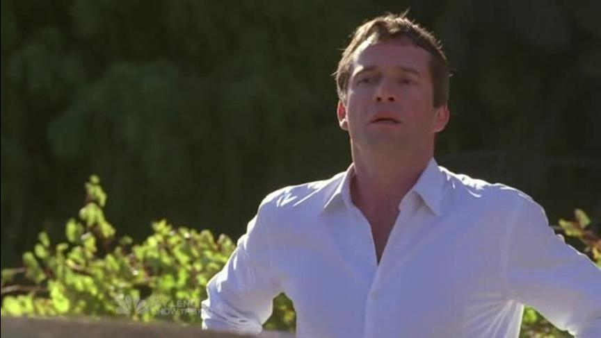 The.Philanthropist.S01E07.HDTV.XviD-XII.avi_001162202