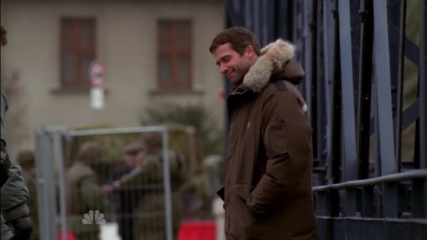 The.Philanthropist.S01E05.HDTV.XviD-LOL.avi_002296546