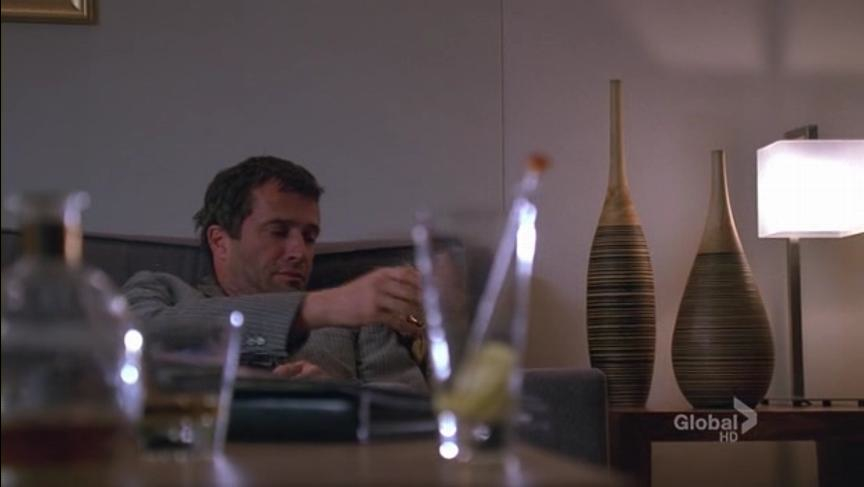 The.Philanthropist.S01E04.HDTV.XviD-LOL.avi_001136134