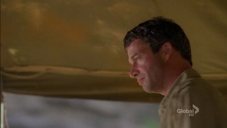 The.Philanthropist.S01E04.HDTV.XviD-LOL.avi_001825073
