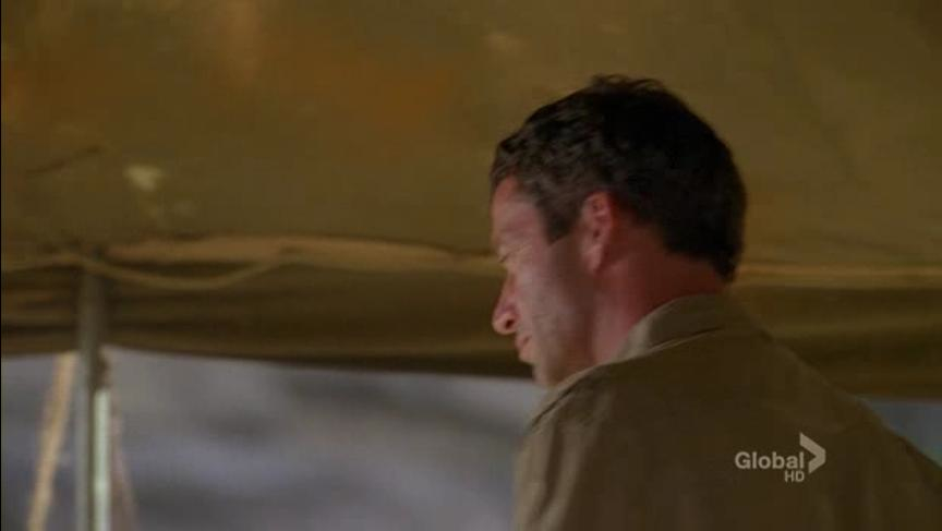 The.Philanthropist.S01E04.HDTV.XviD-LOL.avi_001825323
