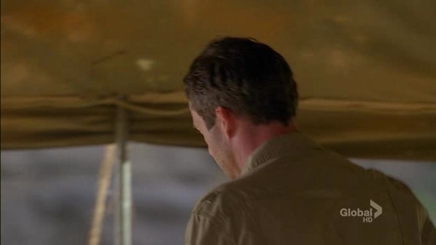 The.Philanthropist.S01E04.HDTV.XviD-LOL.avi_001825573