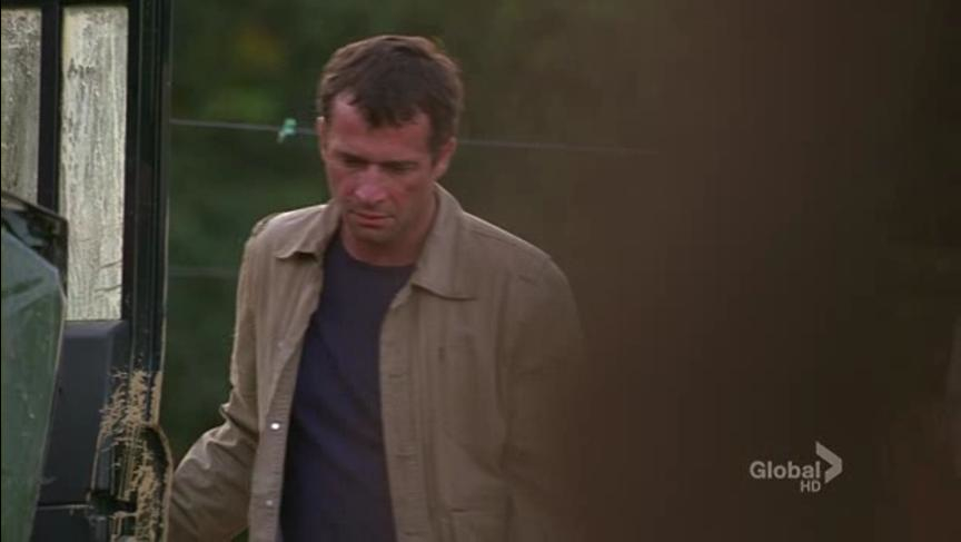 The.Philanthropist.S01E04.HDTV.XviD-LOL.avi_001841839
