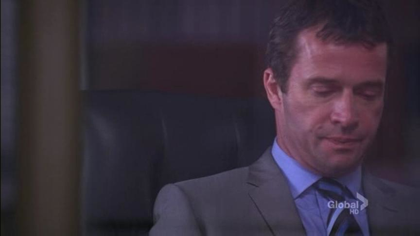 The.Philanthropist.S01E04.HDTV.XviD-LOL.avi_002076365