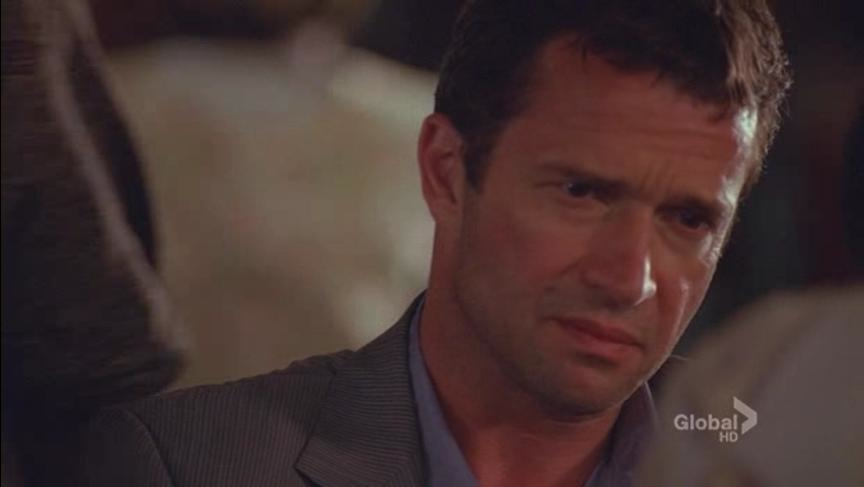 The.Philanthropist.S01E04.HDTV.XviD-LOL.avi_002348095
