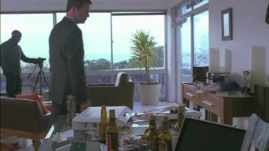 the.philanthropist.s01e06.hdtv.xvid-fqm.avi_001431596