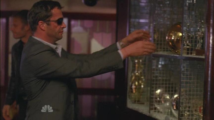 the.philanthropist.s01e06.hdtv.xvid-fqm.avi_002052425