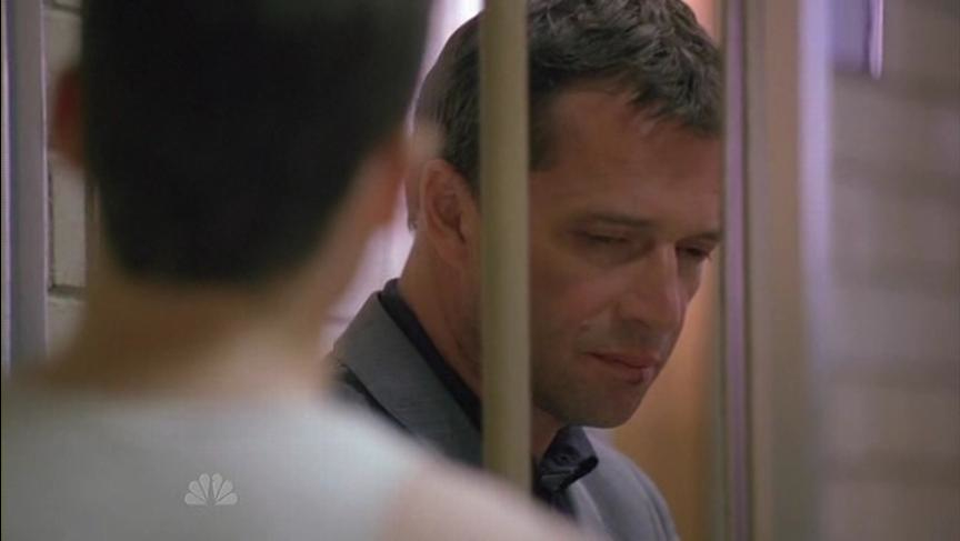 the.philanthropist.s01e06.hdtv.xvid-fqm.avi_002240529